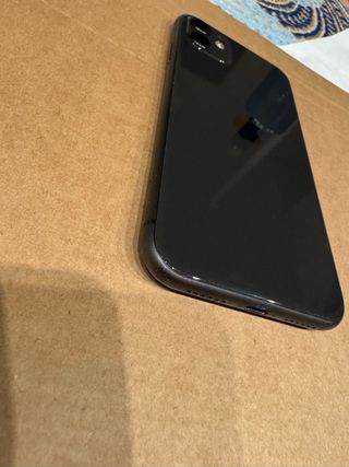 iPhone 11 64GB Pantalla Agrietada