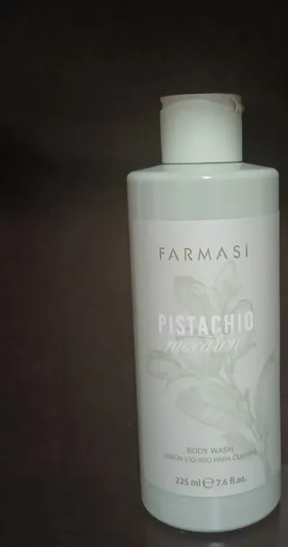 Farmasi Gel de Baño Pistacho Macaron 225ml