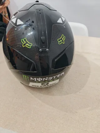 Casco de moto Shark Monster Energy