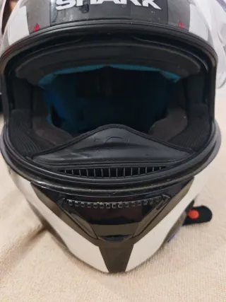 Casco de moto Shark Monster Energy