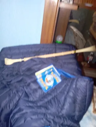 Rascador de bambú con mango