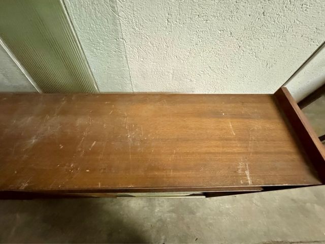 Aparador Vitrina Vintage Madera y Cristal