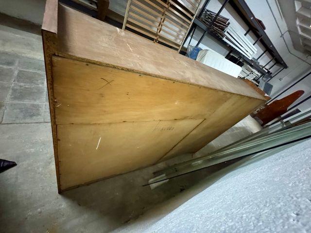 Aparador Vitrina Vintage Madera y Cristal