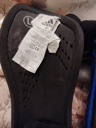 Espinilleras Adidas Talla M