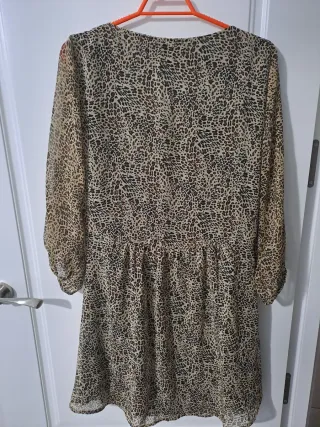 Vestido estampado leopardo Pull&Bear Talla S.