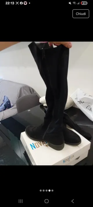 Stivaletti scamosciati neri