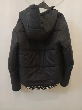 Abrigo Nike Negro Talla M