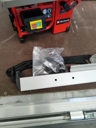 Sierra de mesa Einhell TC-TS 8 I