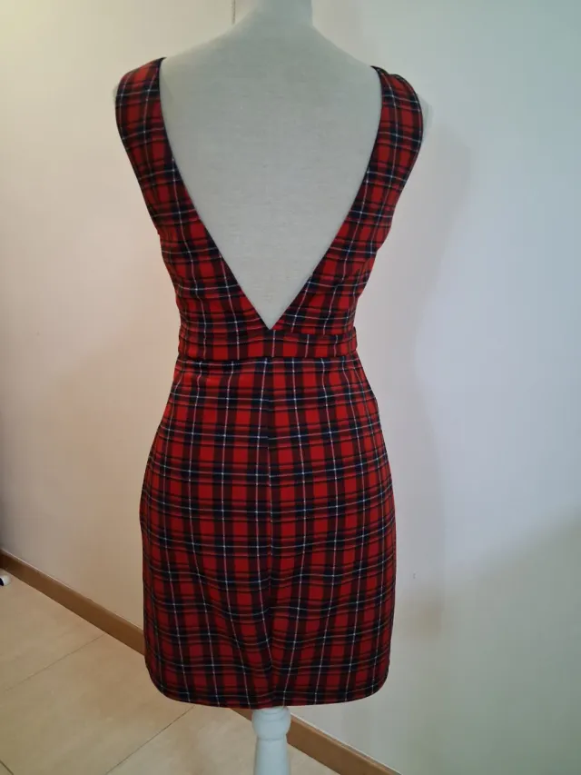 Vestido cuadros escote v