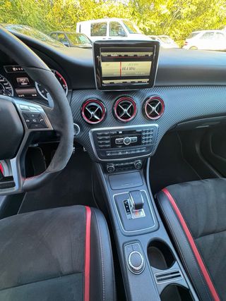 Mercedes-Benz AMG A45