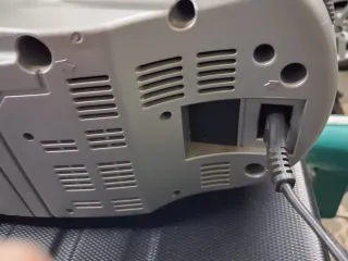 Radio Casete Gris y Plateado