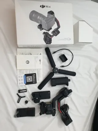 Stabilizzatore DJI RS4 Pro