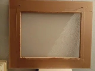 Marco de madera beige doradoy rosita