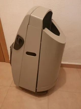 Estufa DeLonghi ,/ llamas azul