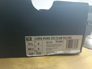 Zapatillas de fútbol Adidas Negras/Rojas