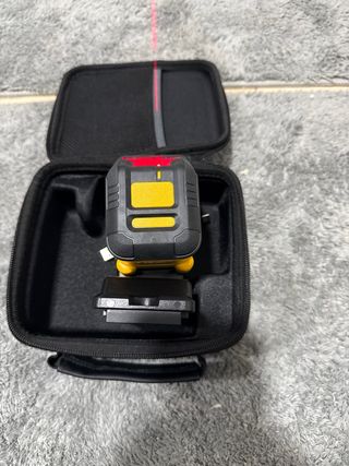 Nivel Láser Dewalt DCLE14201R USB