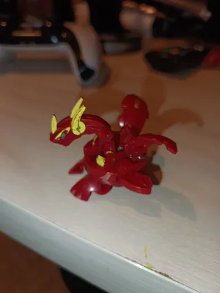 Bakugan Neo Dragonoid Pyrus Rojo