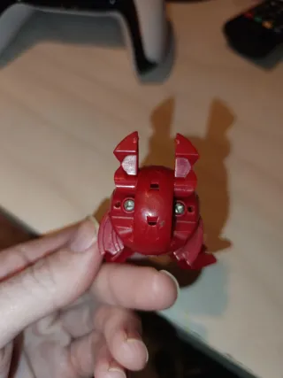 Bakugan Neo Dragonoid Pyrus Rojo