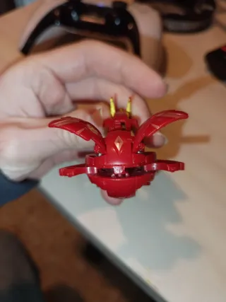 Bakugan Neo Dragonoid Pyrus Rojo