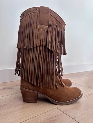 Botas camperas piel Nemonic flecos