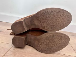 Botas camperas piel Nemonic flecos