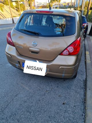 Nissan Tiida 2008