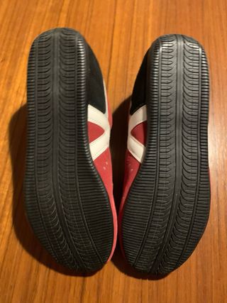 Scarpe Kelme camoscio rosse