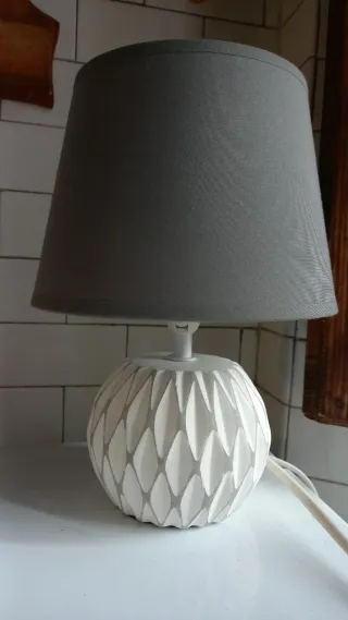 Lampada da tavolo Abad