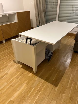 Mesa centro elevable blanca