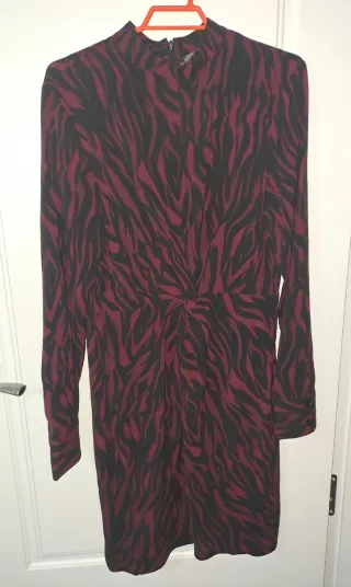 Vestido estampado cebra bicolor.