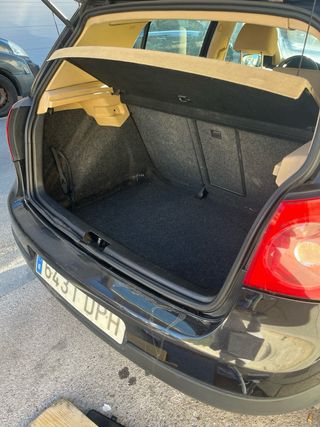 Volkswagen Golf 2005