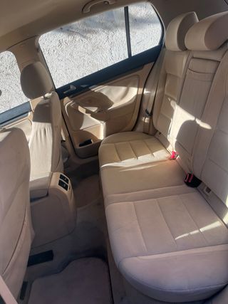 Volkswagen Golf 2005