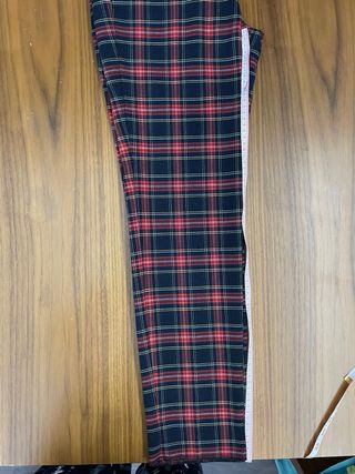 Pantalón cuadros escoceses Zara Woman