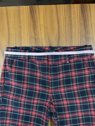 Pantalón cuadros escoceses Zara Woman