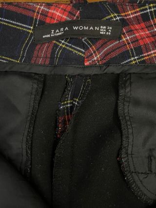 Pantalón cuadros escoceses Zara Woman