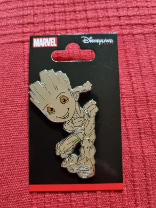 Pin Disney Marvel Baby Groot
