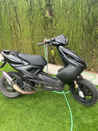 Yamaha Aerox con ITV