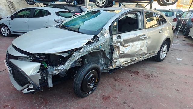 Toyota Corolla 2021. accidentado!