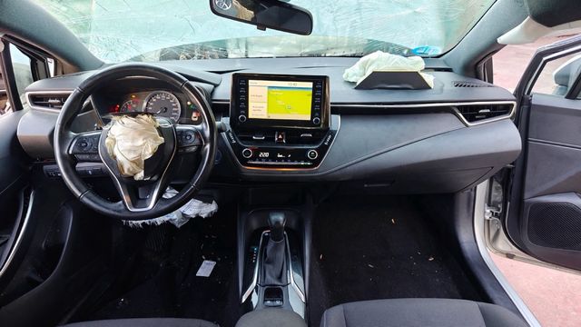 Toyota Corolla 2021. accidentado!