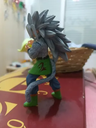 Figura Dragon Ball AF Goku SSJ5