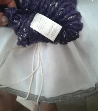 Cappello bimba con pon pon