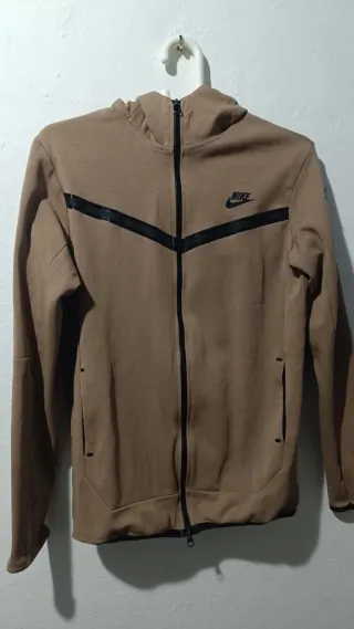 Chaqueta Nike Tech Fleece Marrón