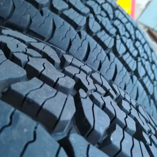 Ruedas BFGoodrich Trail-Terrain T/A