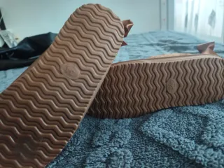 Botas de pelo con lazo