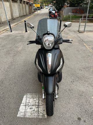 Piaggio Beverly 300 Police ABS ASR