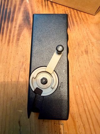 Cargador ODIN M12 Sidewinder