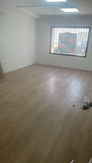 Instalación suelo vinílico y laminado