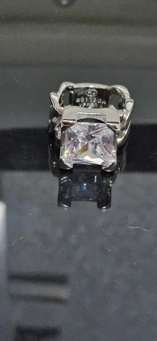 Anillo Bottega Veneta Talla 8