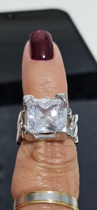 Anillo Bottega Veneta Talla 8