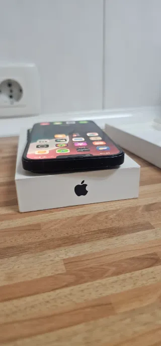 iPhone 14 Plus - 128 gb